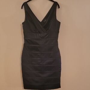 Elegant Black Sleeveless Dress